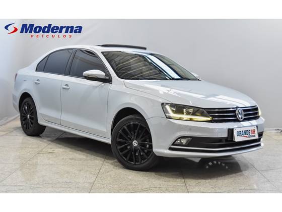 VOLKSWAGEN JETTA 1.4 16V TSI COMFORTLINE GASOLINA 4P TIPTRONIC VOLKSWAGEN JETTA 1.4 16V TSI COMFORTLINE GASOLINA 4P TIPTRONIC